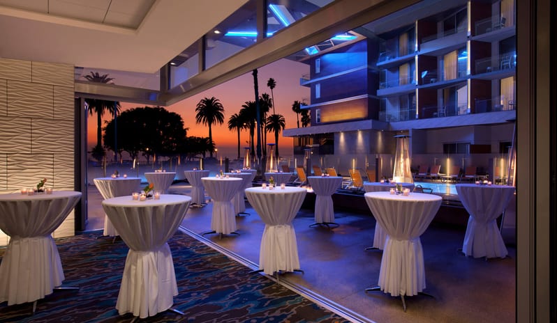 Shore Hotel - Hotel Dining